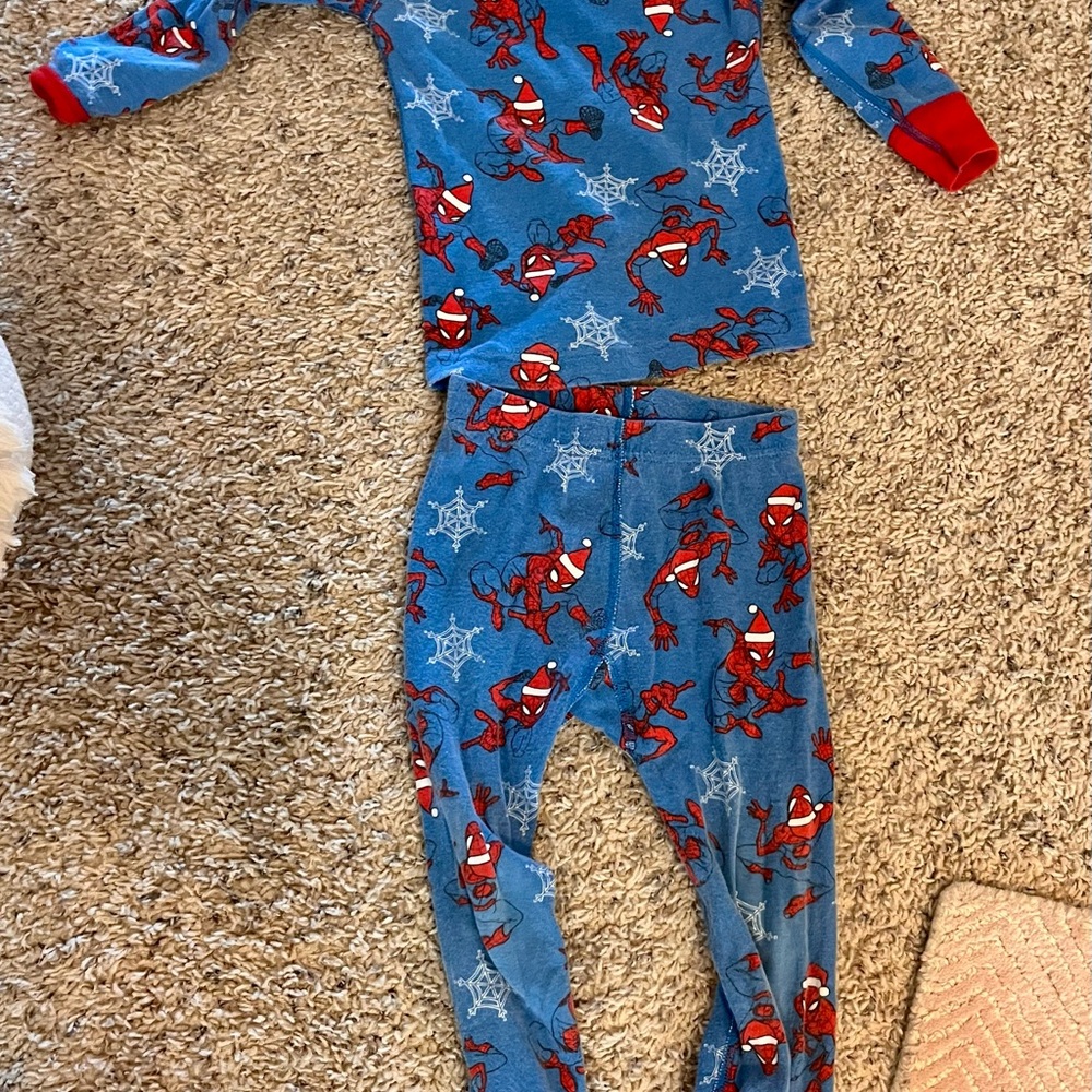 Hanna Andersson spidey 3T pajamas